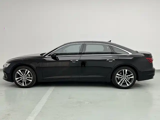 Audi A6L 2022 — фото 4