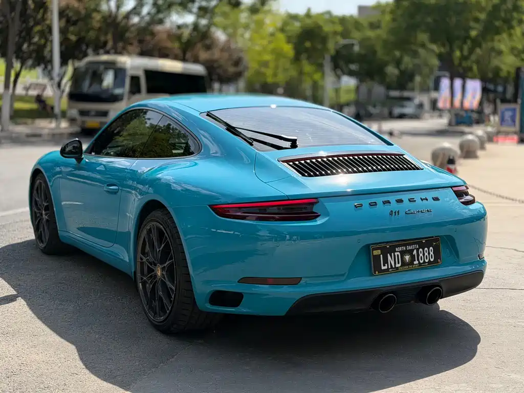 Porsche 911 2016
