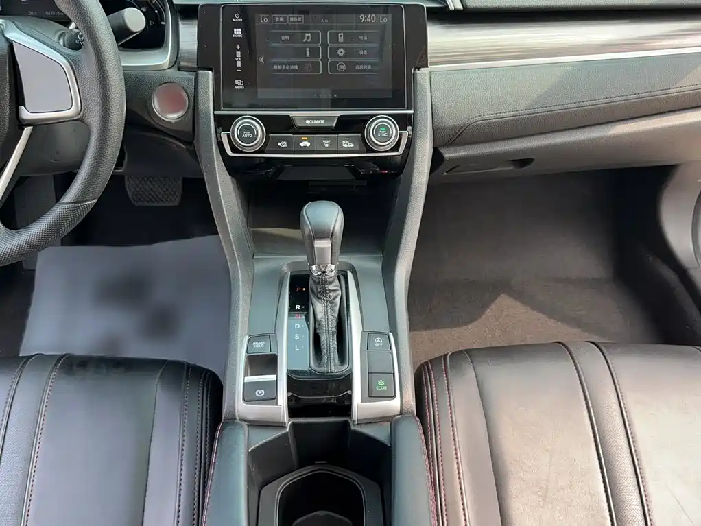 Honda Civic 2020 — фото 10