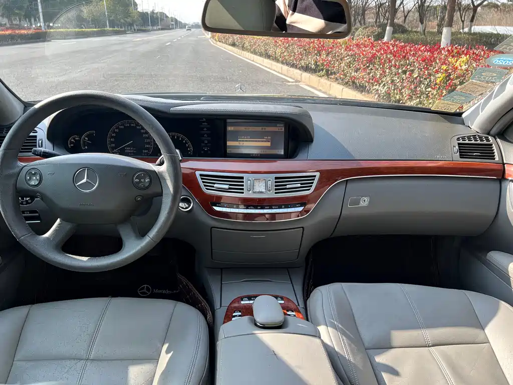 Mercedes-Benz S-Class 2008 — фото 12