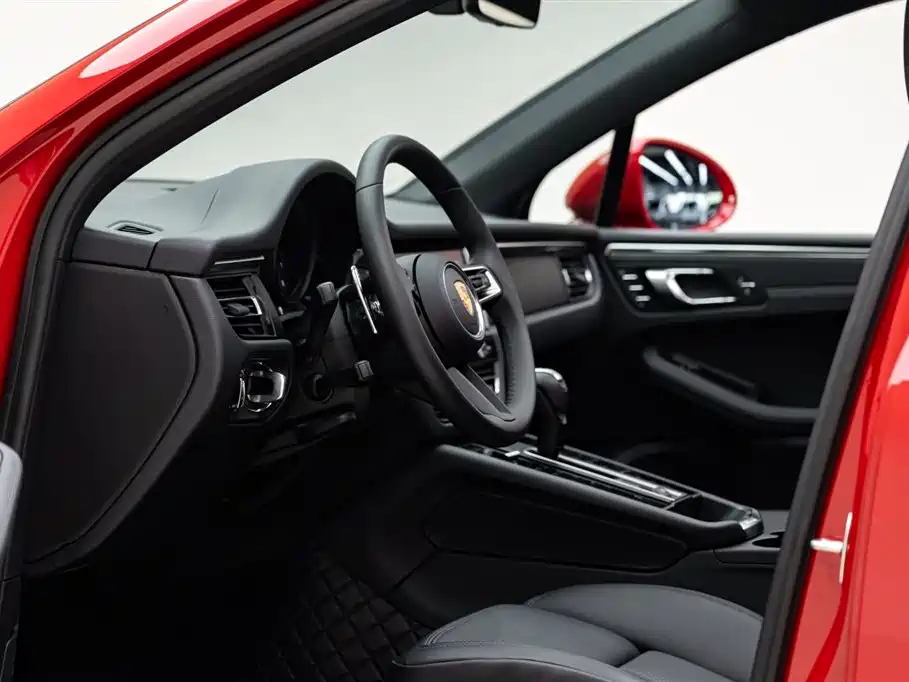 Porsche Macan 2025 — фото 9