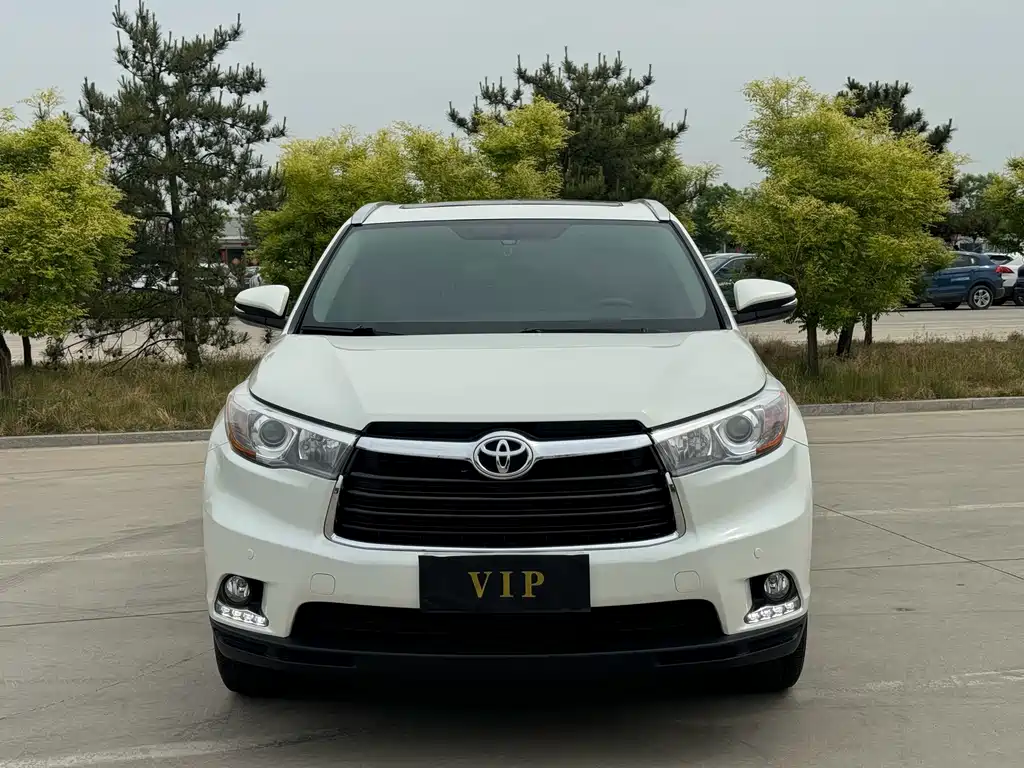 Toyota Highlander 2016 — фото 2