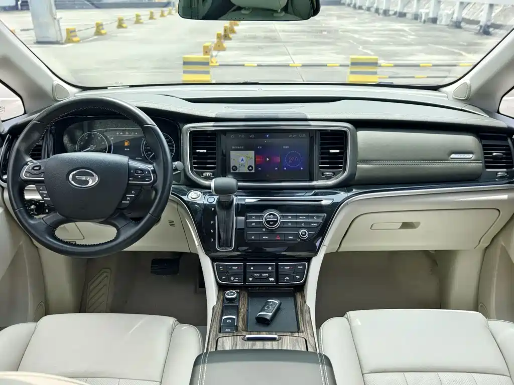 GAC Motor Trumpchi M8 2018 — фото 16