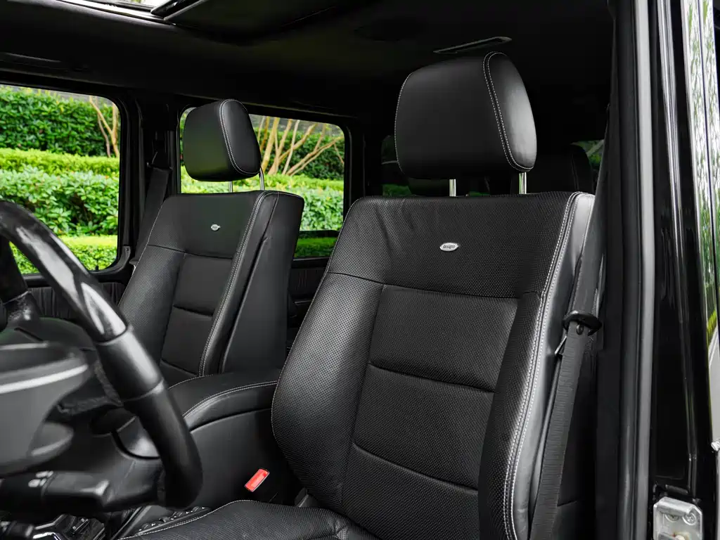 Mercedes-Benz G-Class AMG 2011 — фото 19