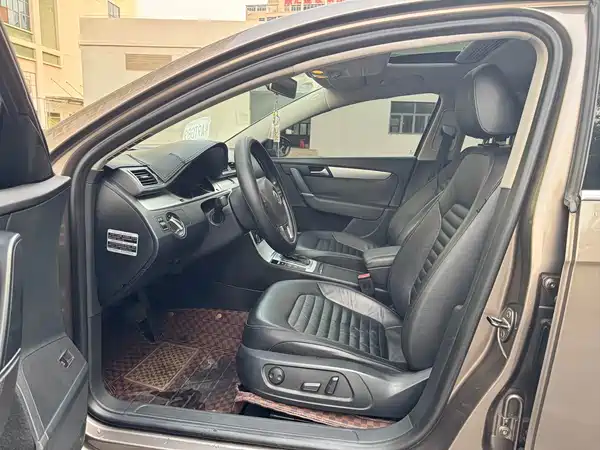 Volkswagen Magotan 2014