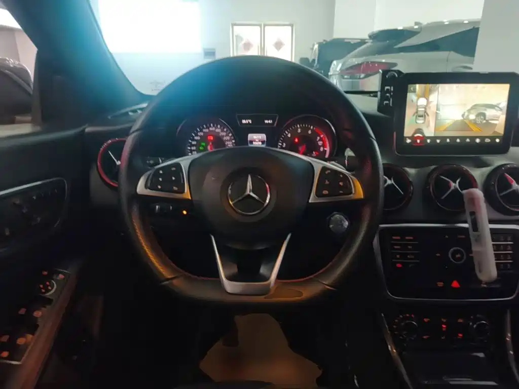 Mercedes-Benz CLA 2016 — фото 11