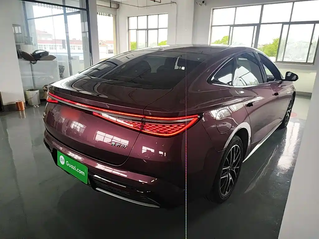 BYD Seal 07 DM-i 2024 — фото 7