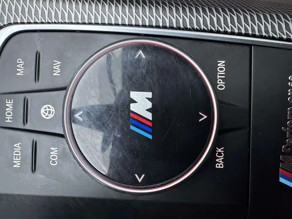 BMW 3 Series 2021 — фото 25