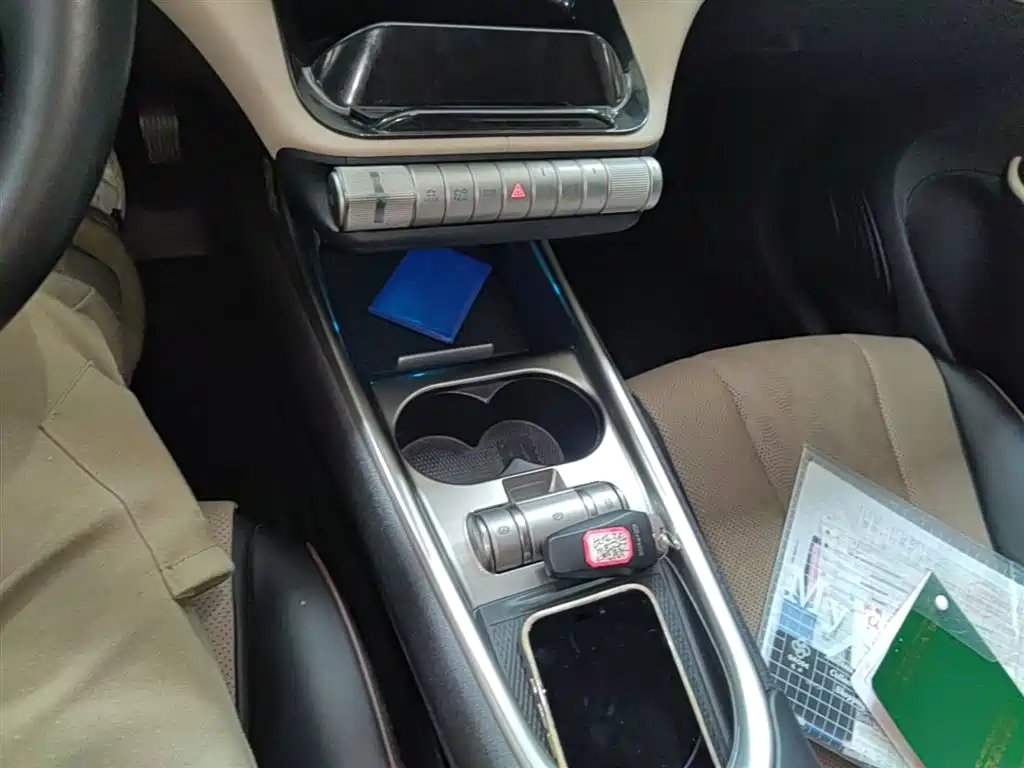 BYD Dolphin 2023 — фото 14