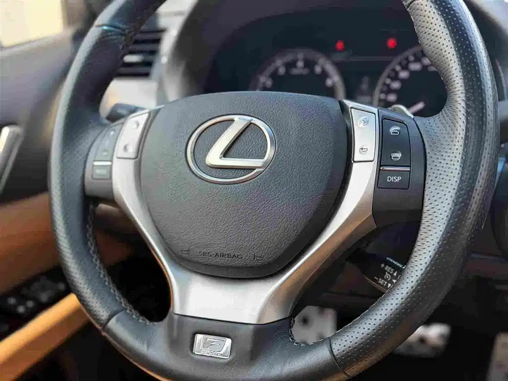 Lexus GS 2015 — фото 17