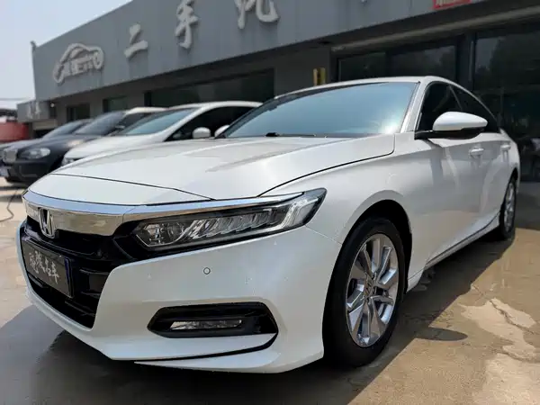 Honda Accord 2022