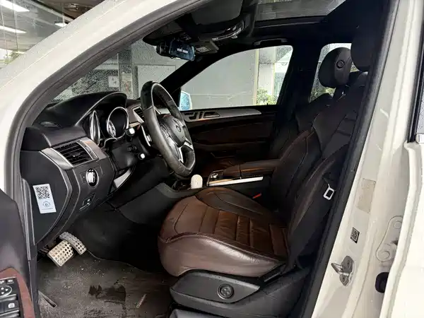 Mercedes-Benz M-Class AMG 2015