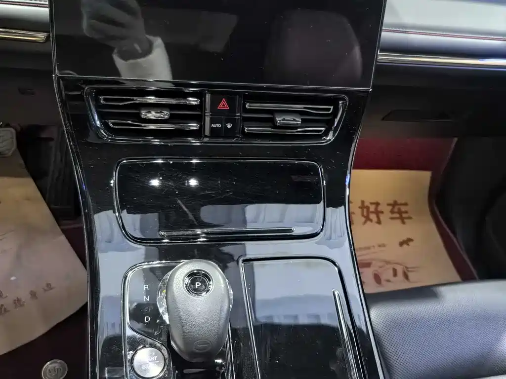 GAC Motor Trumpchi M8 2023 — фото 8