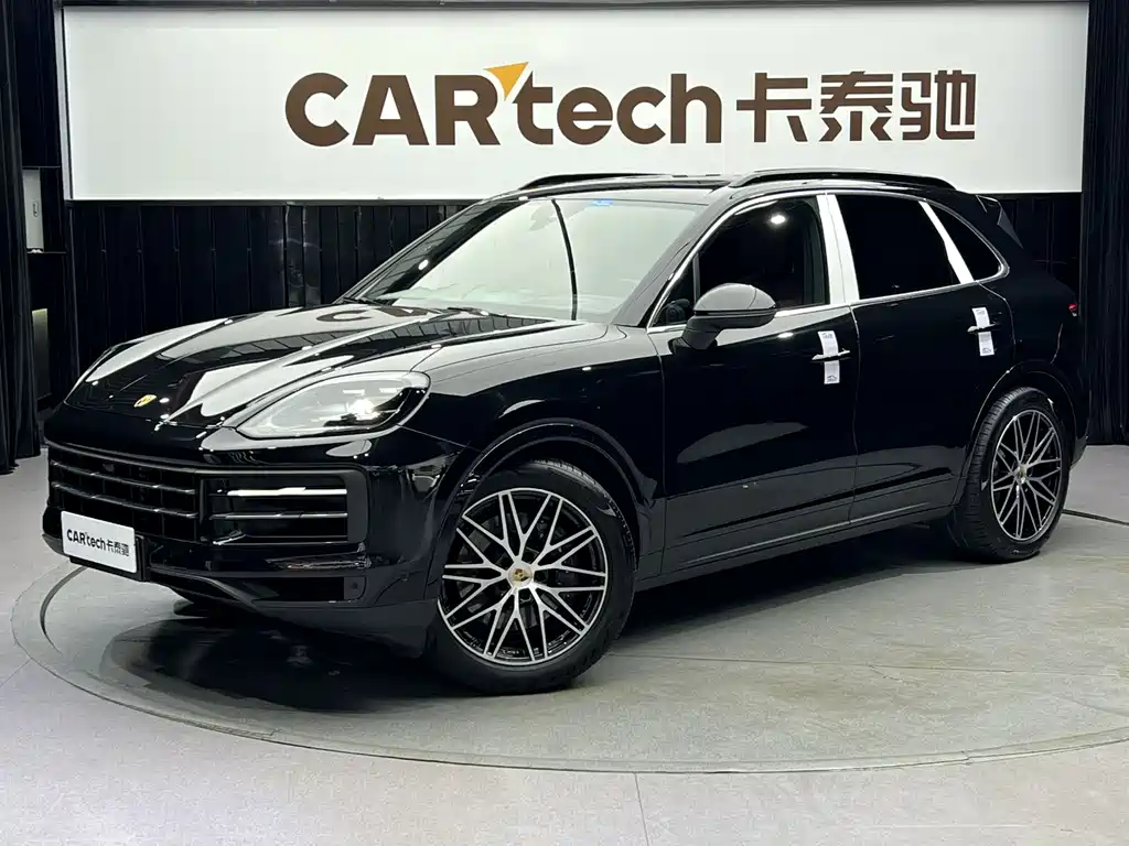 Porsche Cayenne 2025 — фото 1