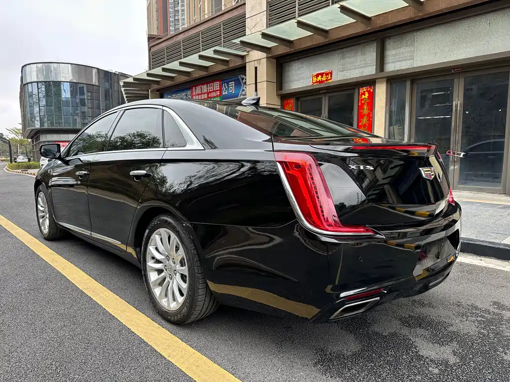 Cadillac XTS 2018 — фото 4