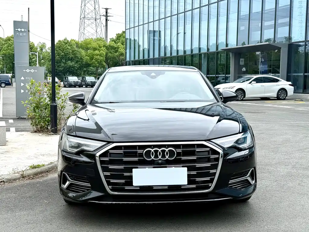 Audi A6L 2023