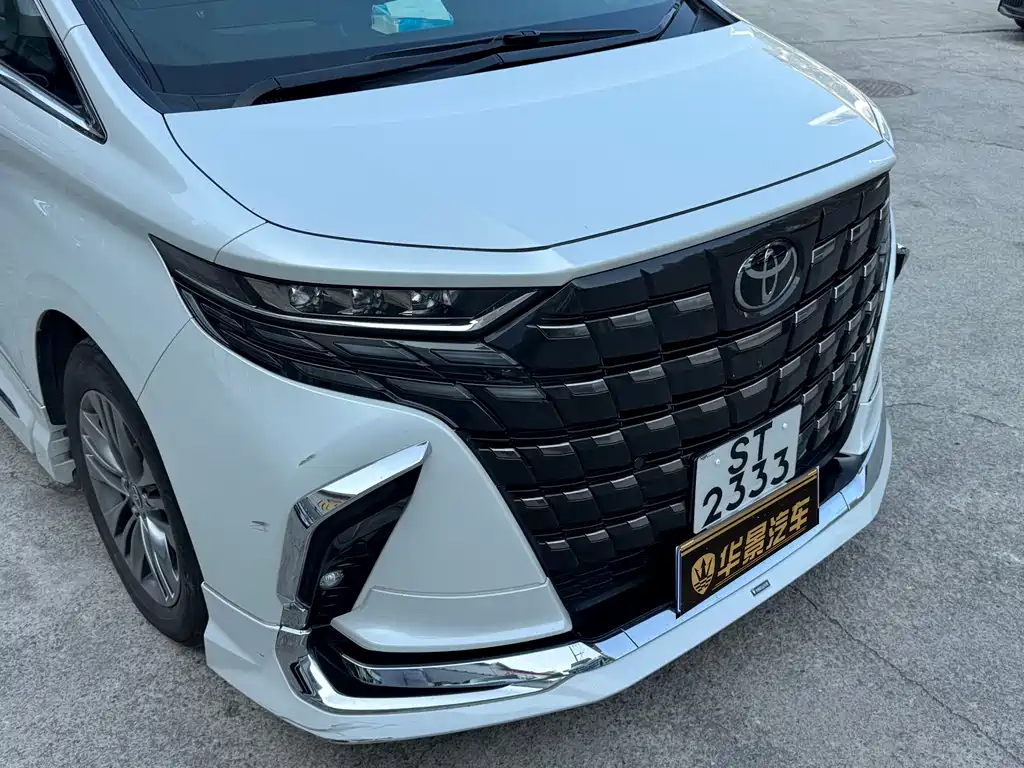 Toyota Alphard 2025 — фото 2