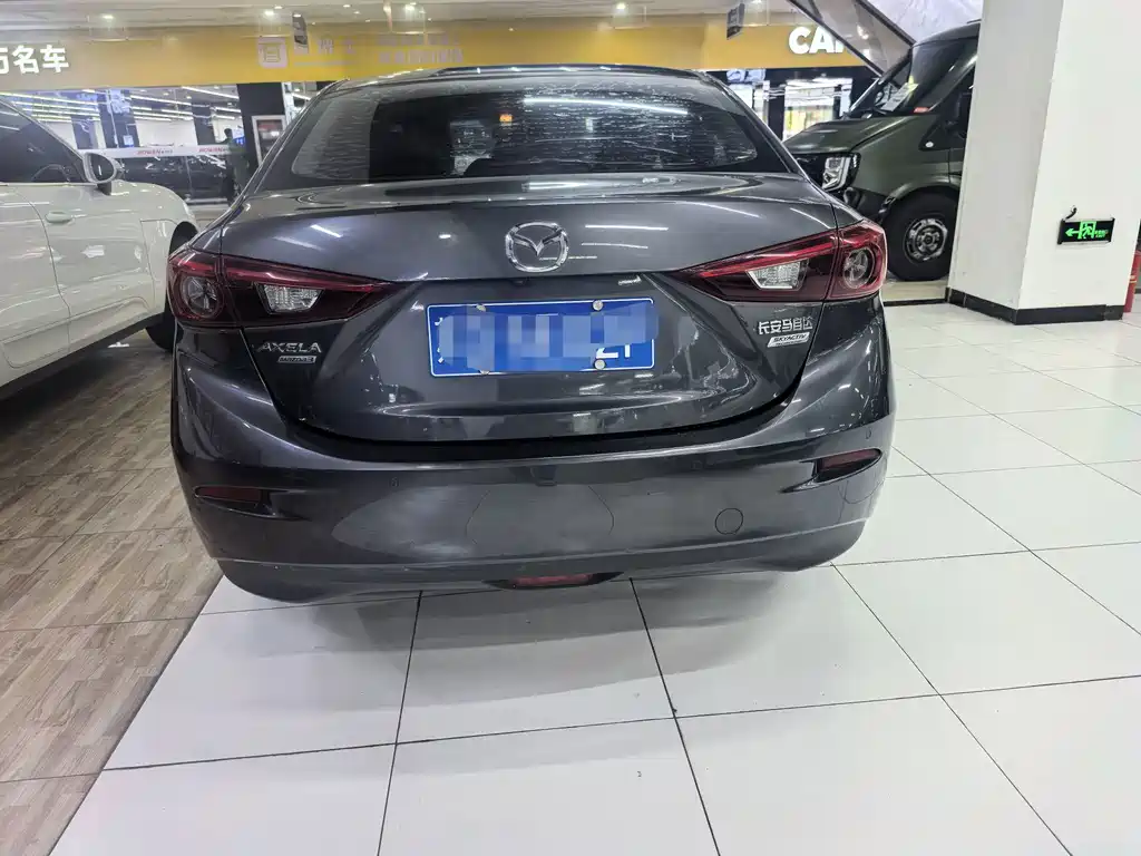 Mazda 3 Angkesela 2018 — фото 10