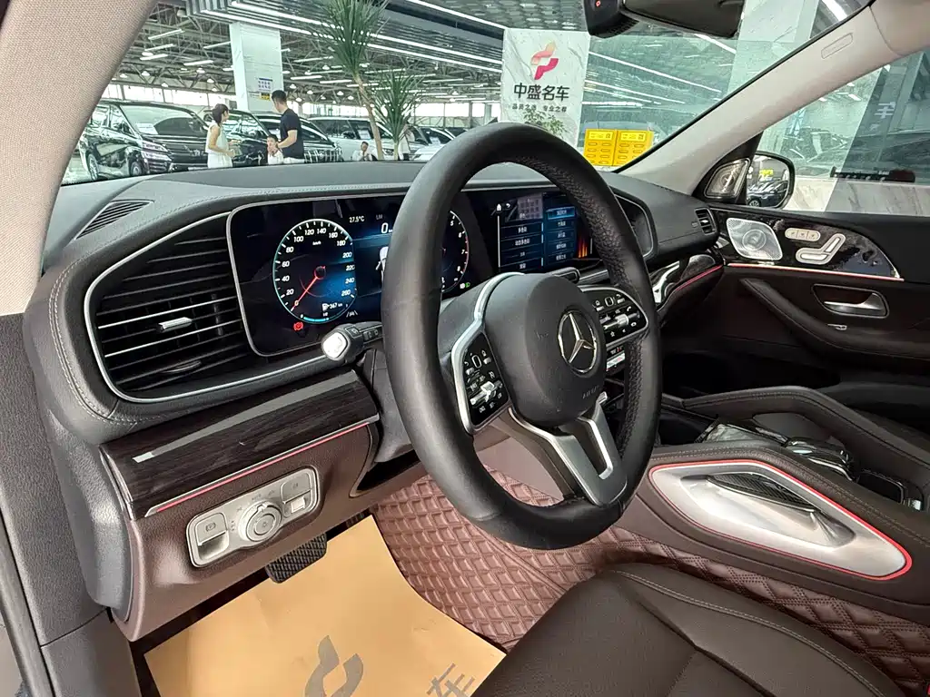 Mercedes-Benz GLE 2023 — фото 18