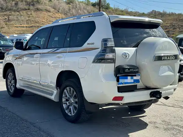 Toyota Prado 2018