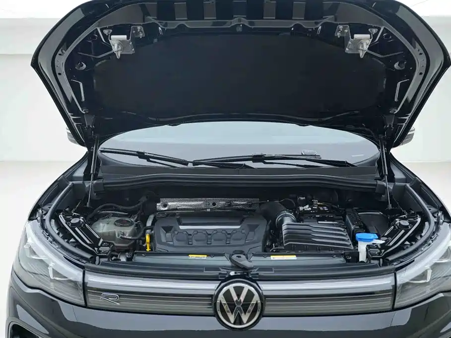 Volkswagen Tiguan L 2025 — фото 7