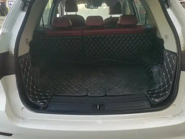 Roewe RX5 2016