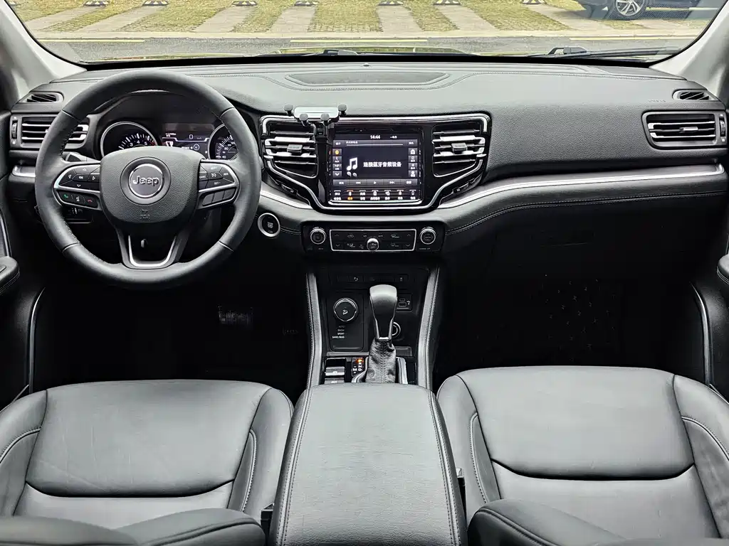 Jeep Grand Commander 2019 — фото 7