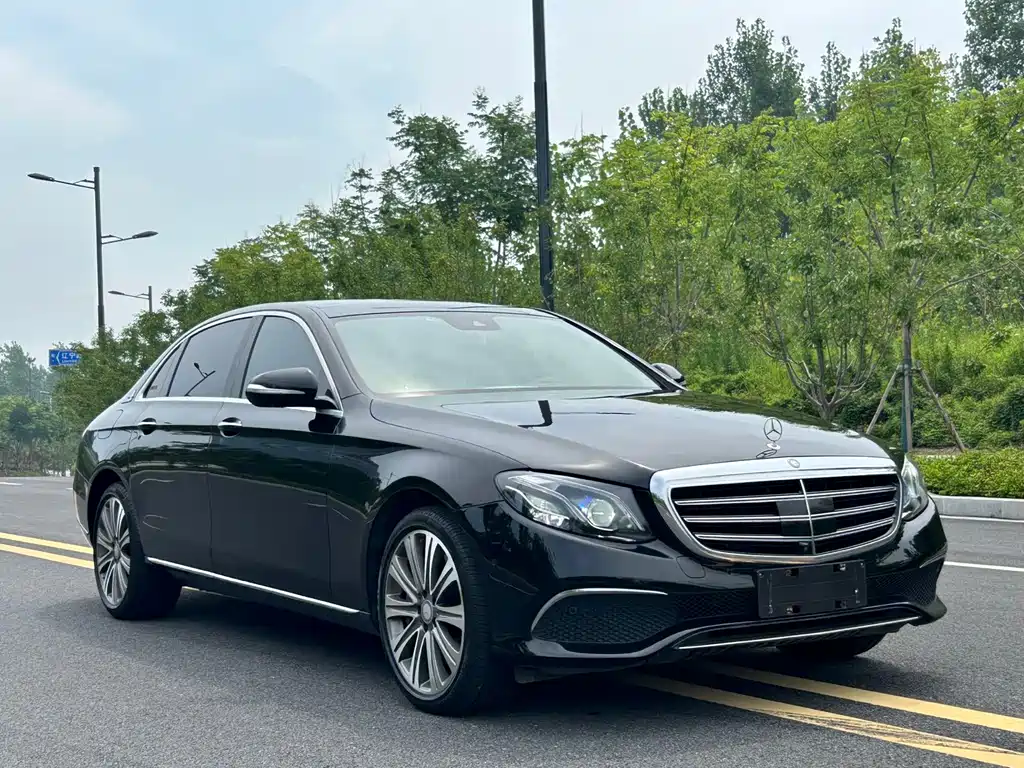 Mercedes-Benz E-Class 2017