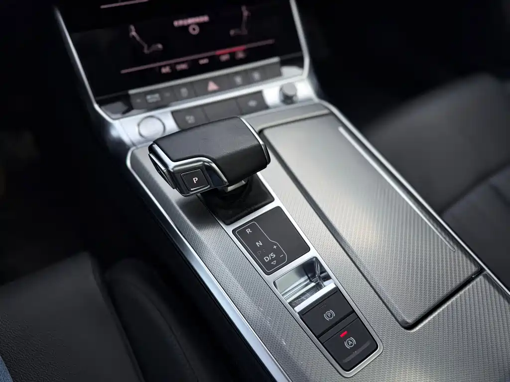 Audi A6L 2020 — фото 15