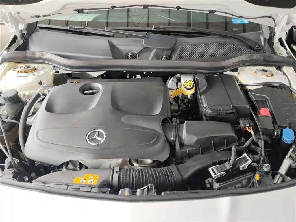 Mercedes-Benz CLA 2018 — фото 20