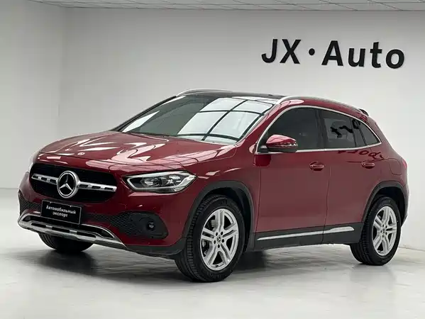 Mercedes-Benz GLA 2021