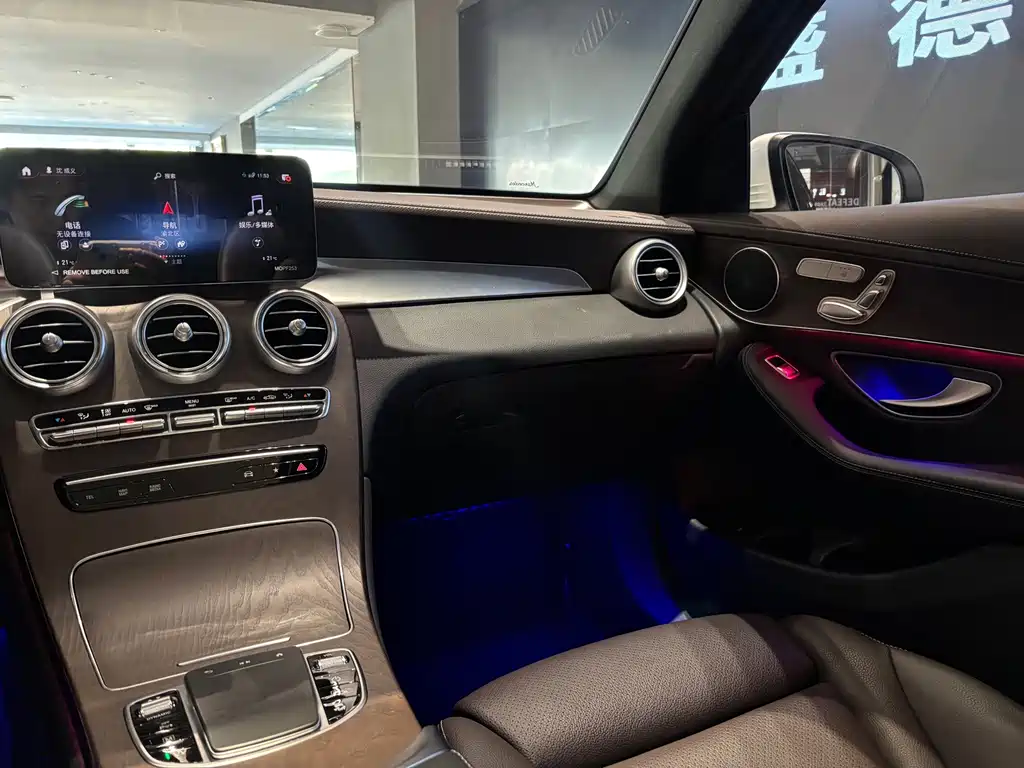 Mercedes-Benz GLC 2023 — фото 14