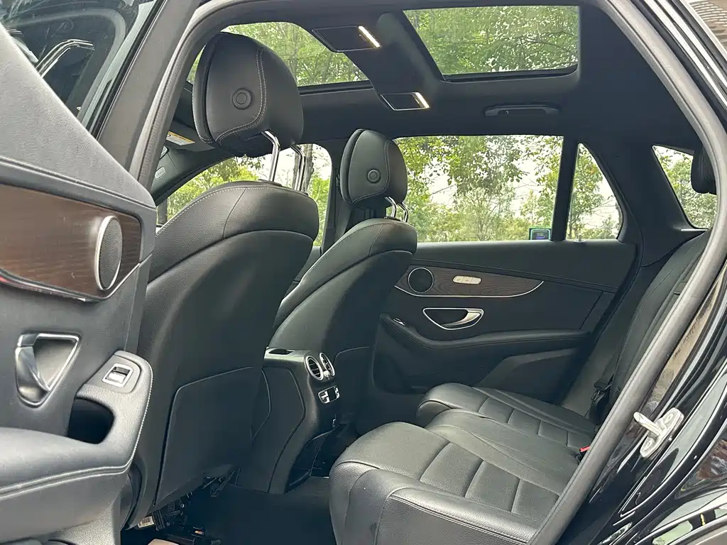 Mercedes-Benz GLC 2023 — фото 13