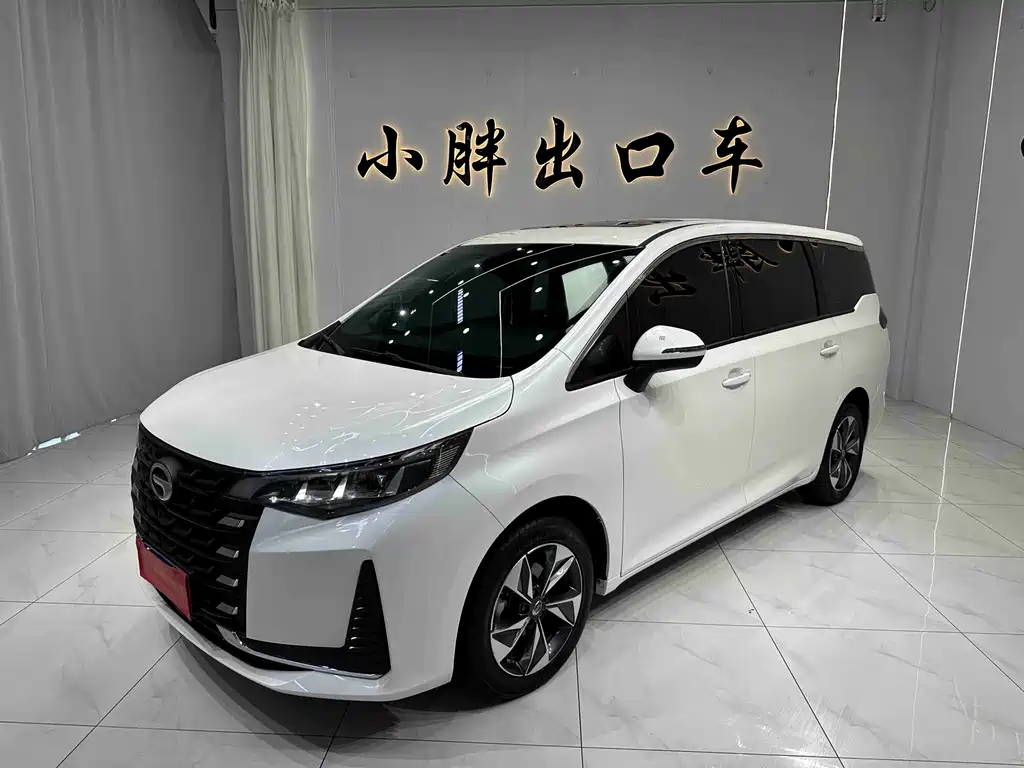 GAC Trumpchi M6 2022 — фото 1