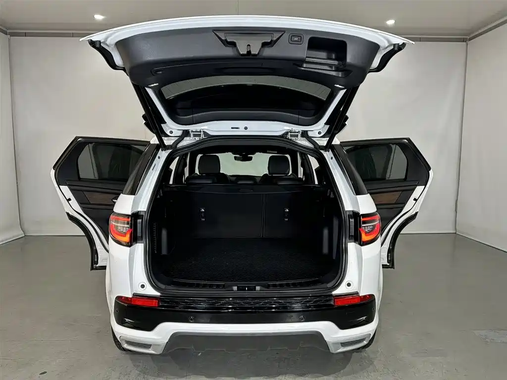 Land Rover Discovery Sport 2022 — фото 19