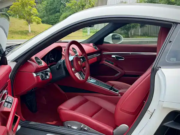 Porsche 718 2018