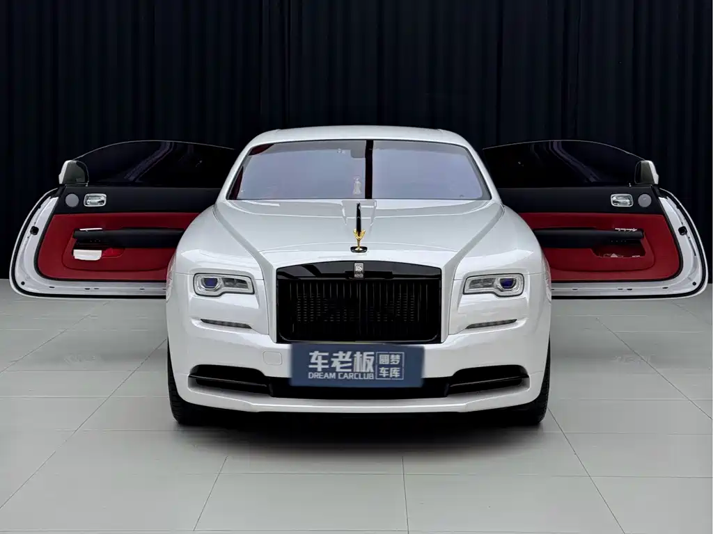 Rolls-Royce Phantom 2018 — фото 2