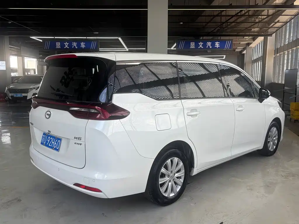 GAC Trumpchi M6 2020 — фото 15