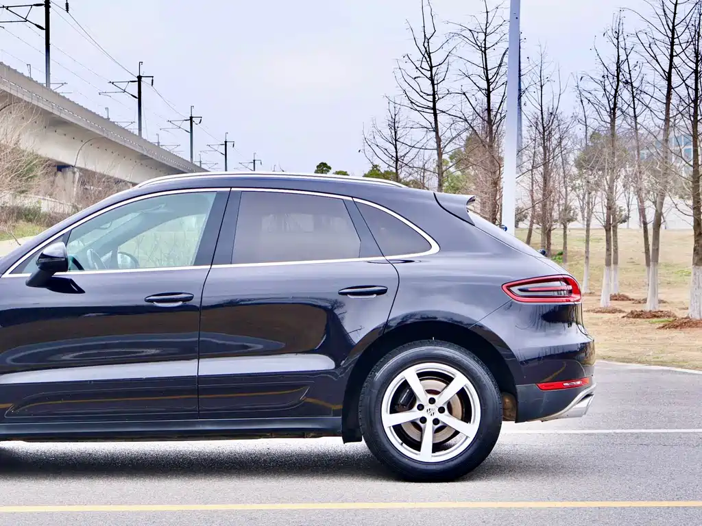 Porsche Macan 2016 — фото 4