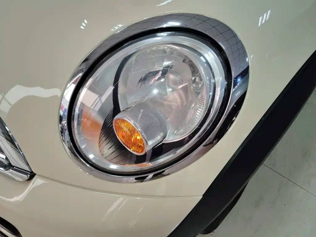 MINI Clubman 2014 — фото 15