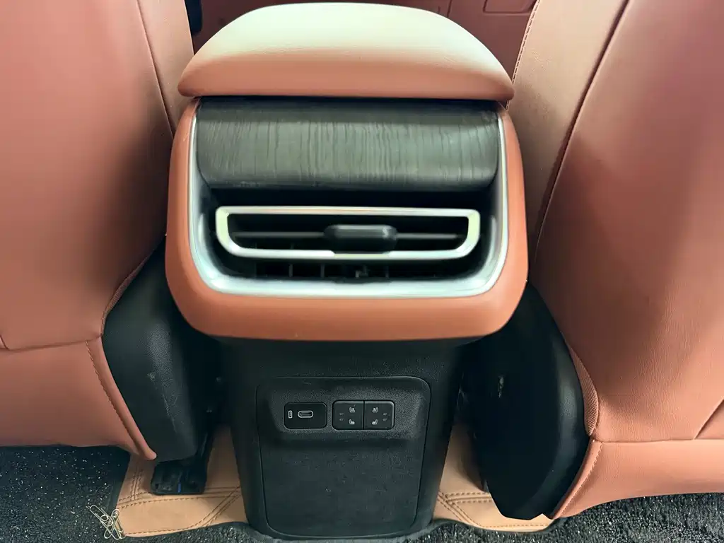 Changan CS75 PLUS 2025 — фото 7