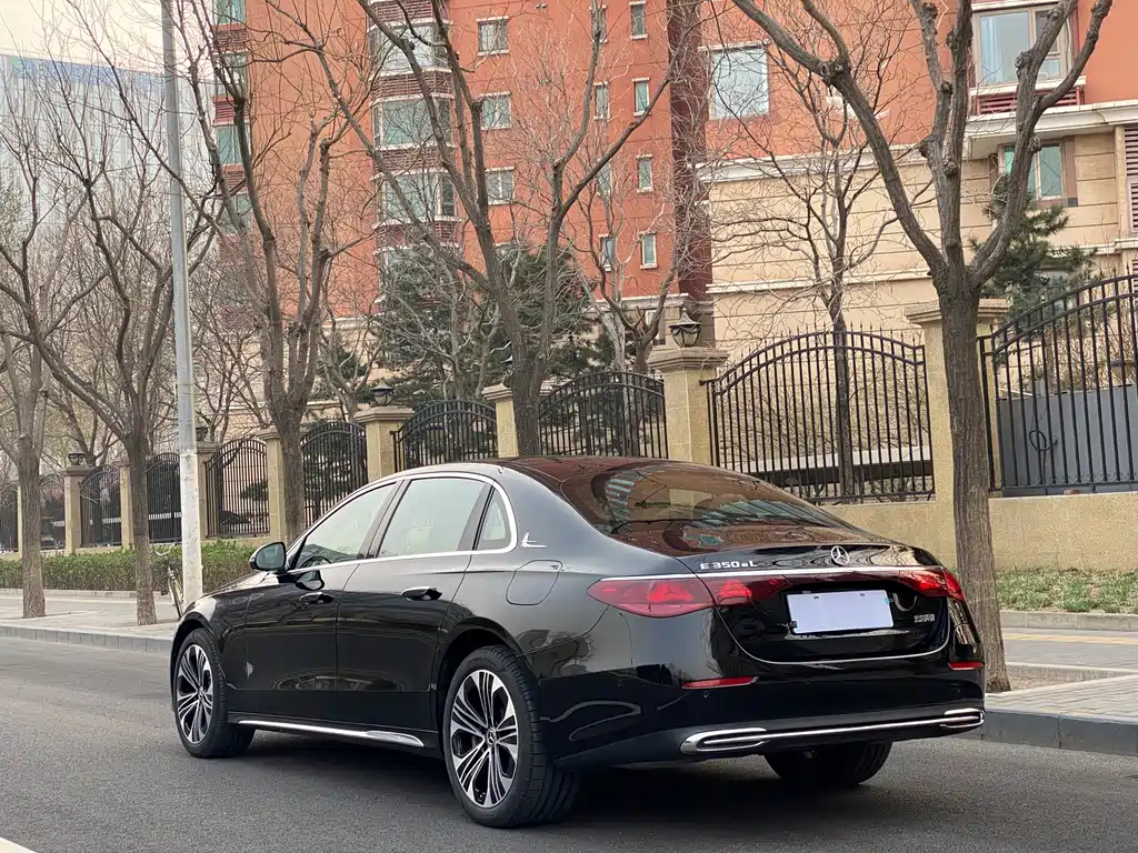 Mercedes-Benz E-Class New Energy 2024 — фото 3