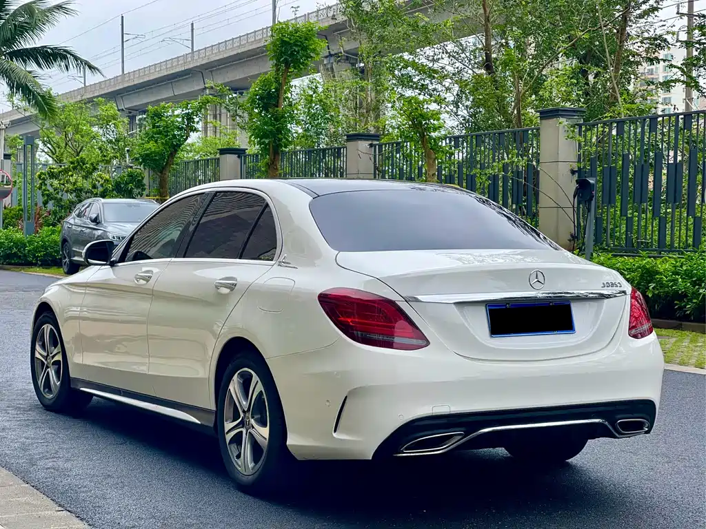 Mercedes-Benz C-Class 2019 — фото 9