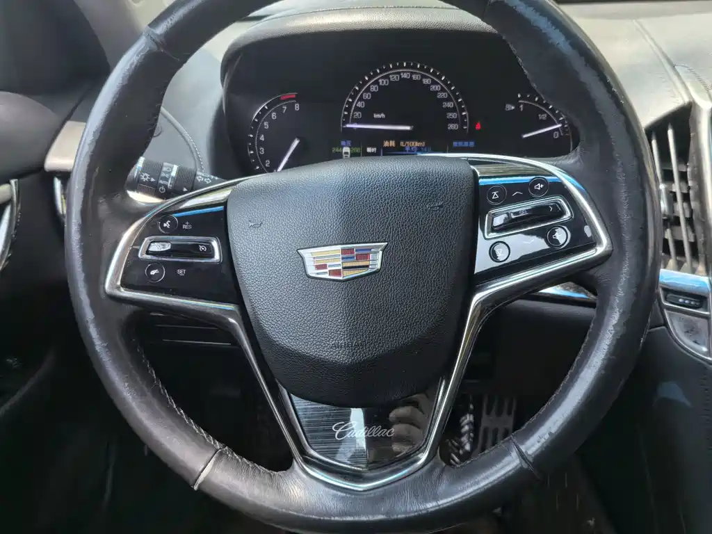 Cadillac ATS-L 2016 — фото 15