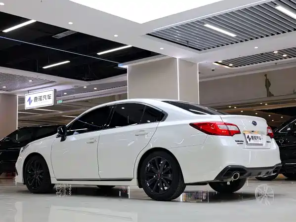 Subaru Legacy 2020