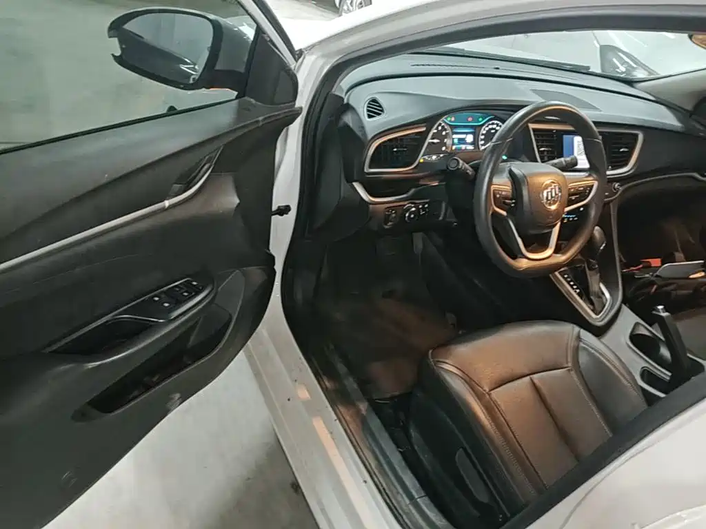Buick Excelle 2020 — фото 16