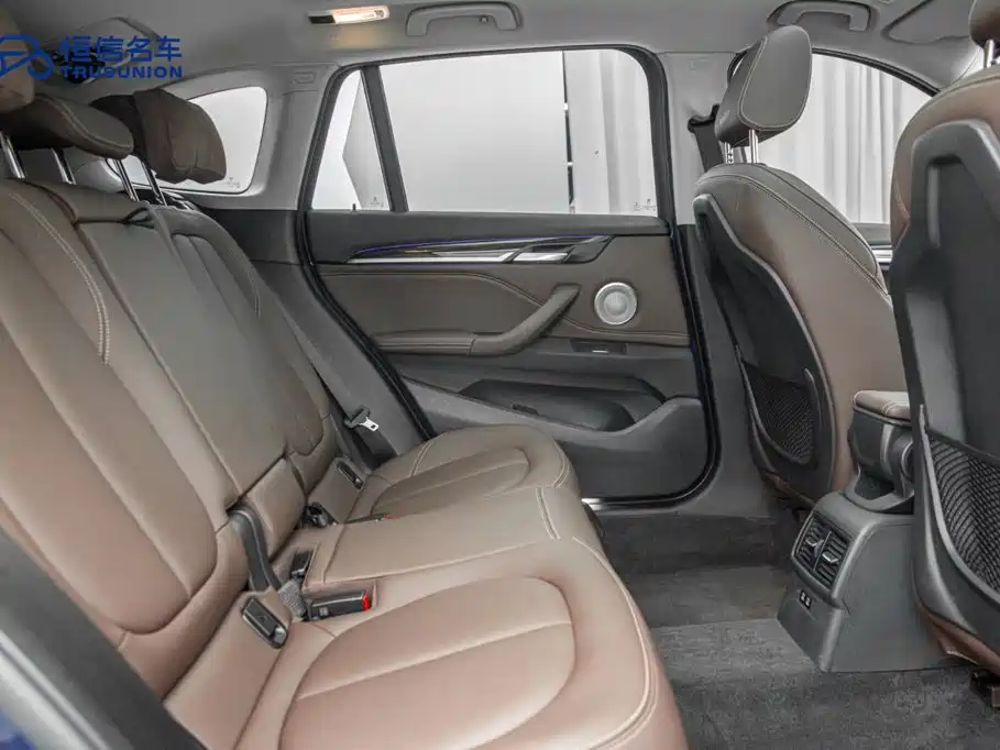 BMW X1 2021 — фото 16