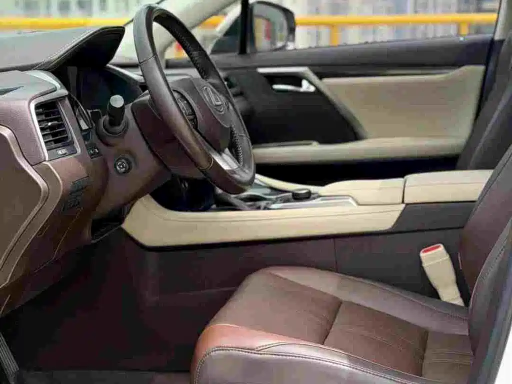 Lexus RX 2017 — фото 12