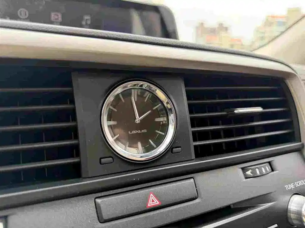 Lexus RX 2017 — фото 16