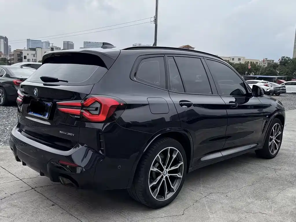 BMW X3 2022 — фото 8